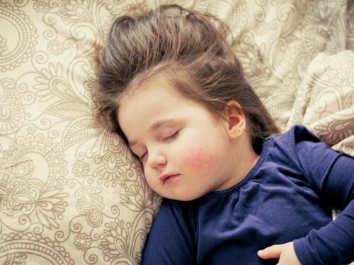 La Pedagogista risponde ai genitori di un bambino che vuole dormire nel lettone